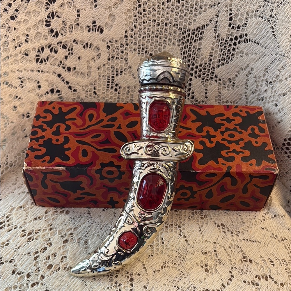 Vintage Avon Seimitar Dagger Decanter
